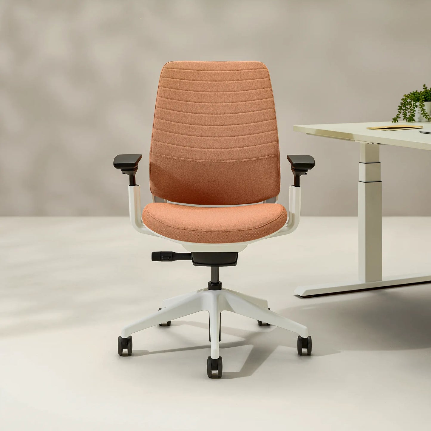 Steelcase Series 2 – Silla de oficina ergonómica